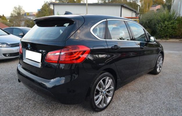 BMW 218i Active Tourer SHZ Tempomat Navi Euro6