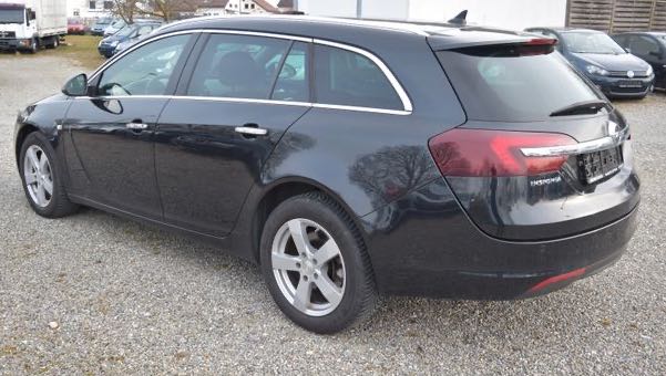 Opel Insignia Sports Tourer Innovation 4x4 (Trattabile)